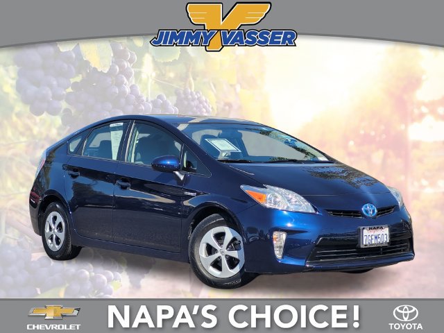 Used 2014 Toyota Prius Three w/ Solar Roof Package FWD image 1