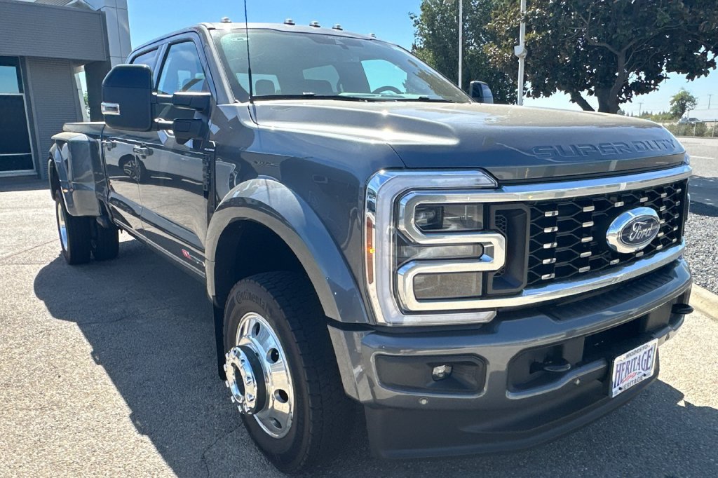 New 2026 Ford F450 Platinum