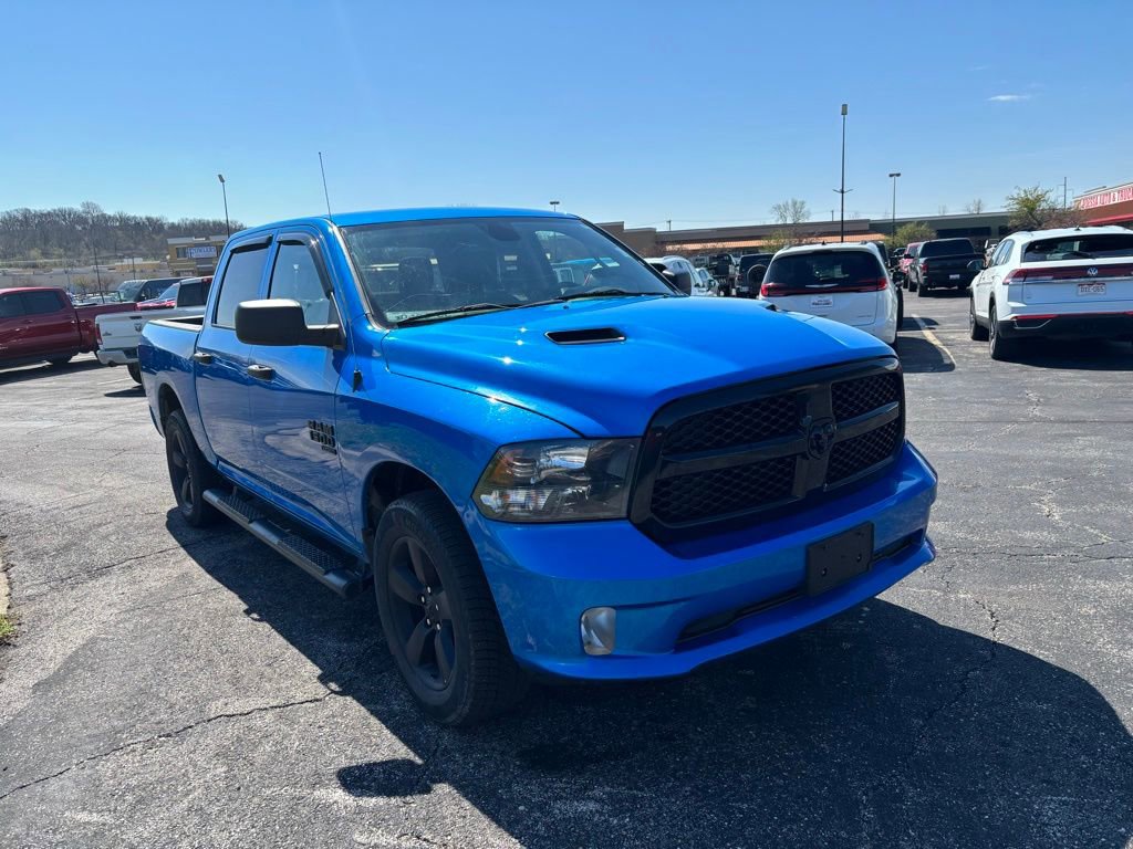 Used 2022 RAM 1500 Express w/ Wheel & Sound Group AWD/4WD image 4