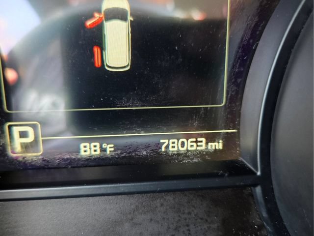 Used 2017 Kia Sedona EX FWD image 32