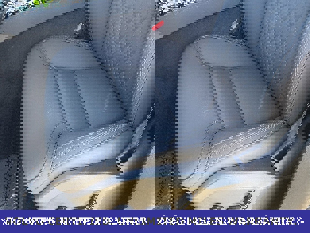 Certified 2025 Volvo XC90 B6 Plus image 29