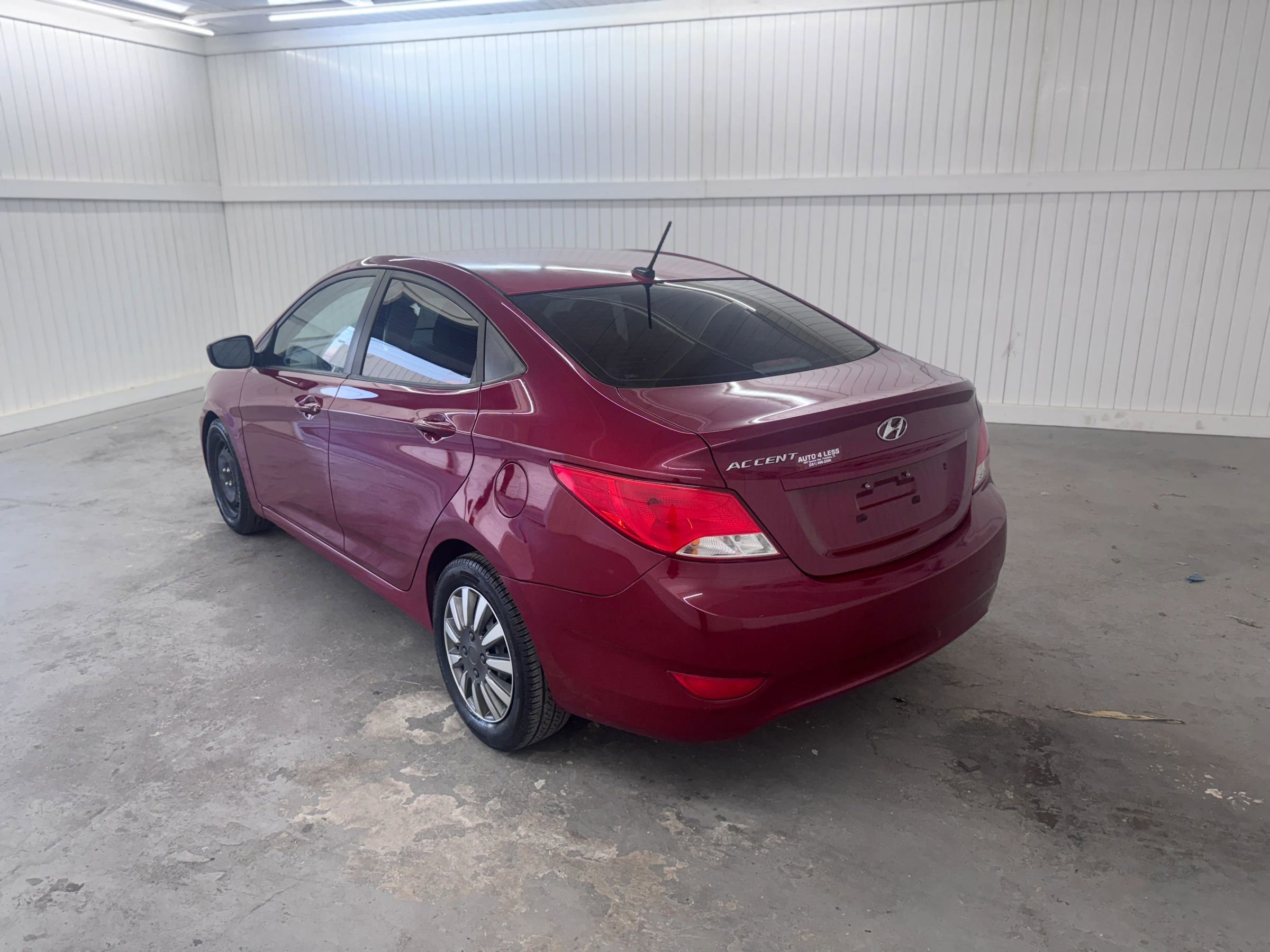 Used 2016 Hyundai Accent SE image 7