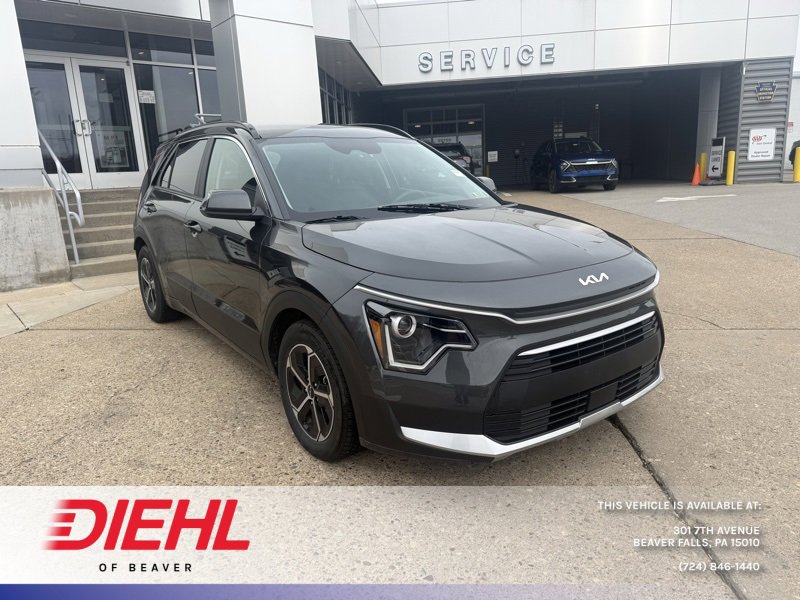 Used 2023 Kia Niro EX w/ EX Cold Weather Package image 1