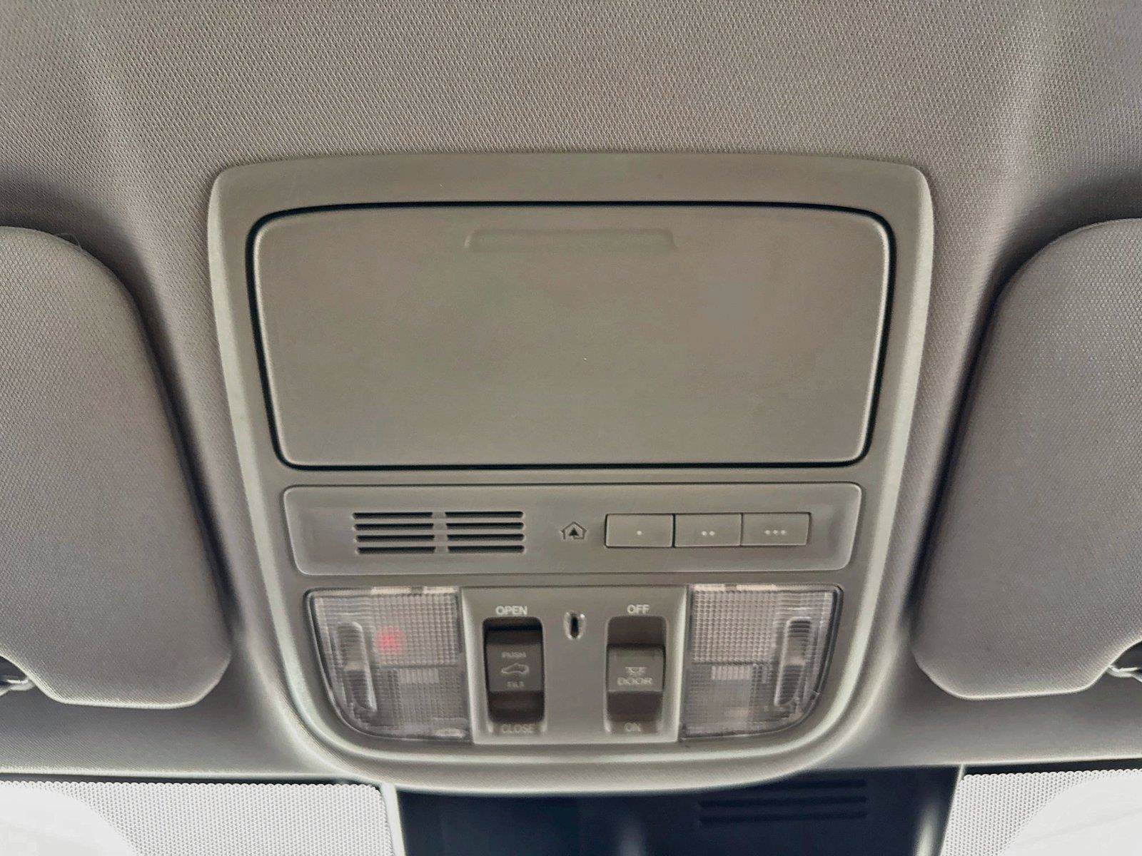 Used 2021 Honda CR-V Touring image 23
