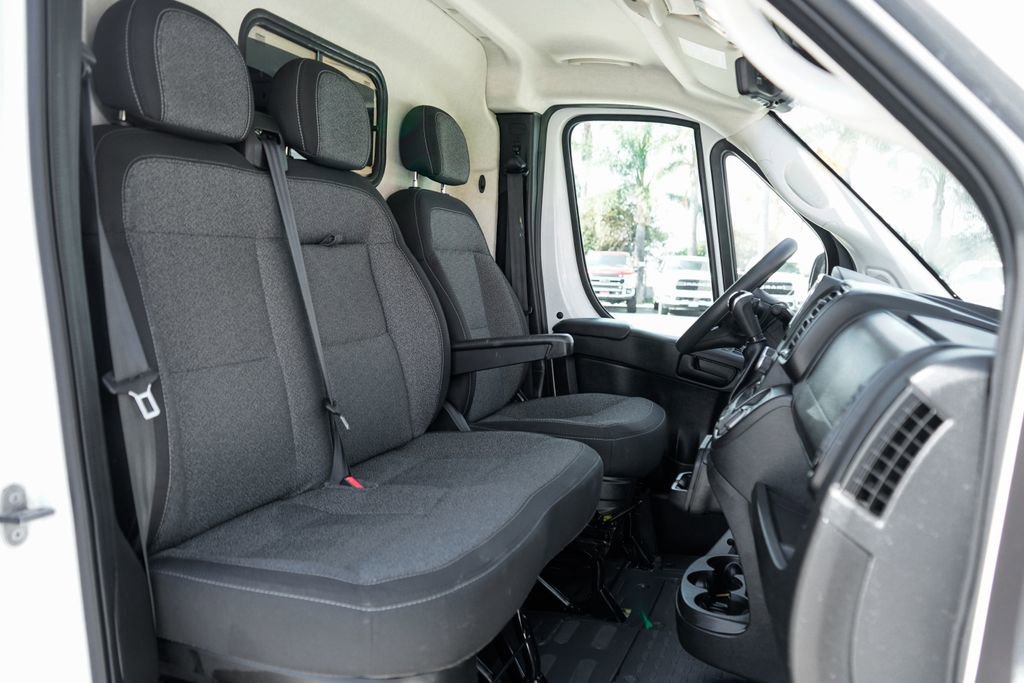 Used 2024 RAM ProMaster 3500 w/ Safety Group FWD image 37