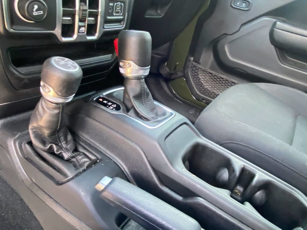 Used 2023 Jeep Wrangler Unlimited w/ 8.4" Radio Group AWD/4WD image 23