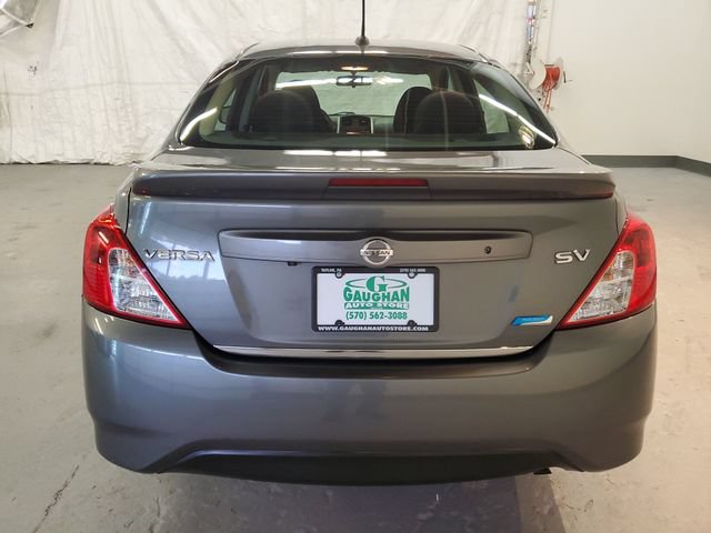 Used 2016 Nissan Versa SV w/ SV Tech Package FWD image 5