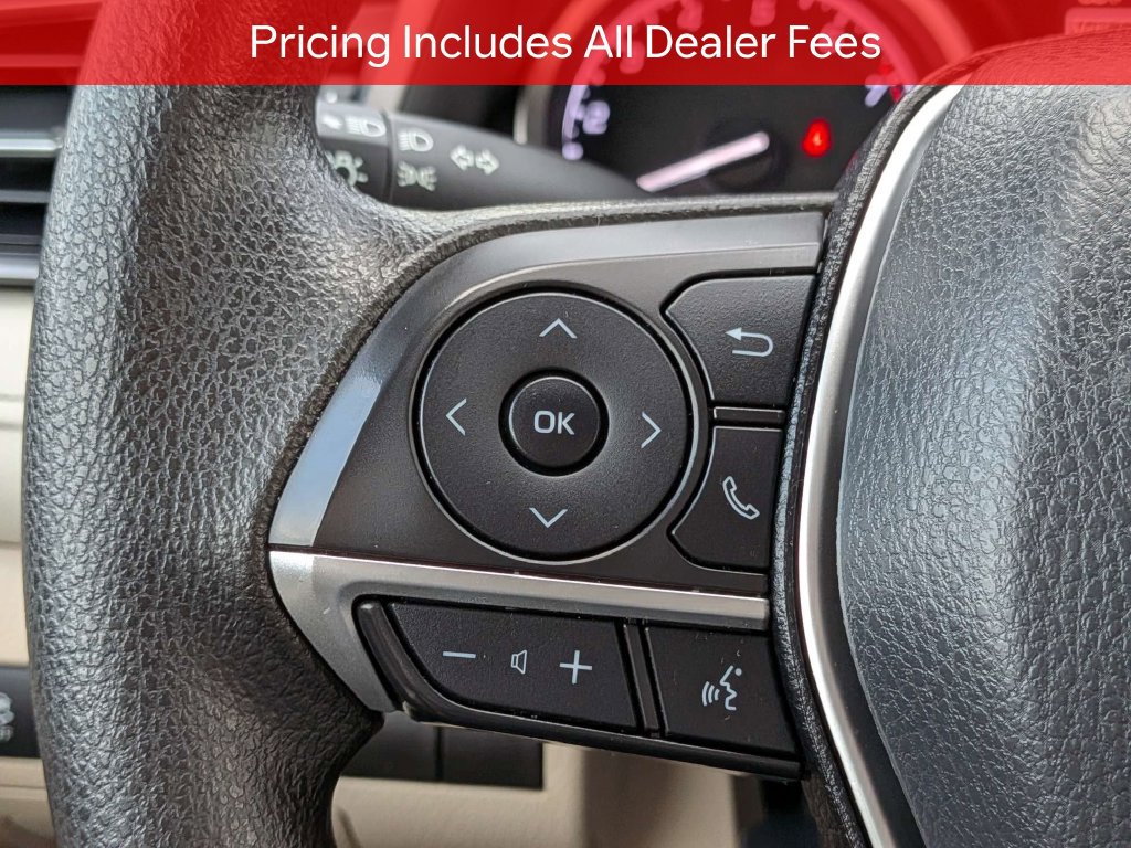 Used 2022 Toyota Camry LE FWD image 25