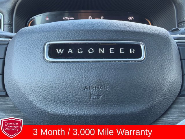 Used 2024 Jeep Wagoneer L Series II w/ Flexible Seating Group RWD image 5