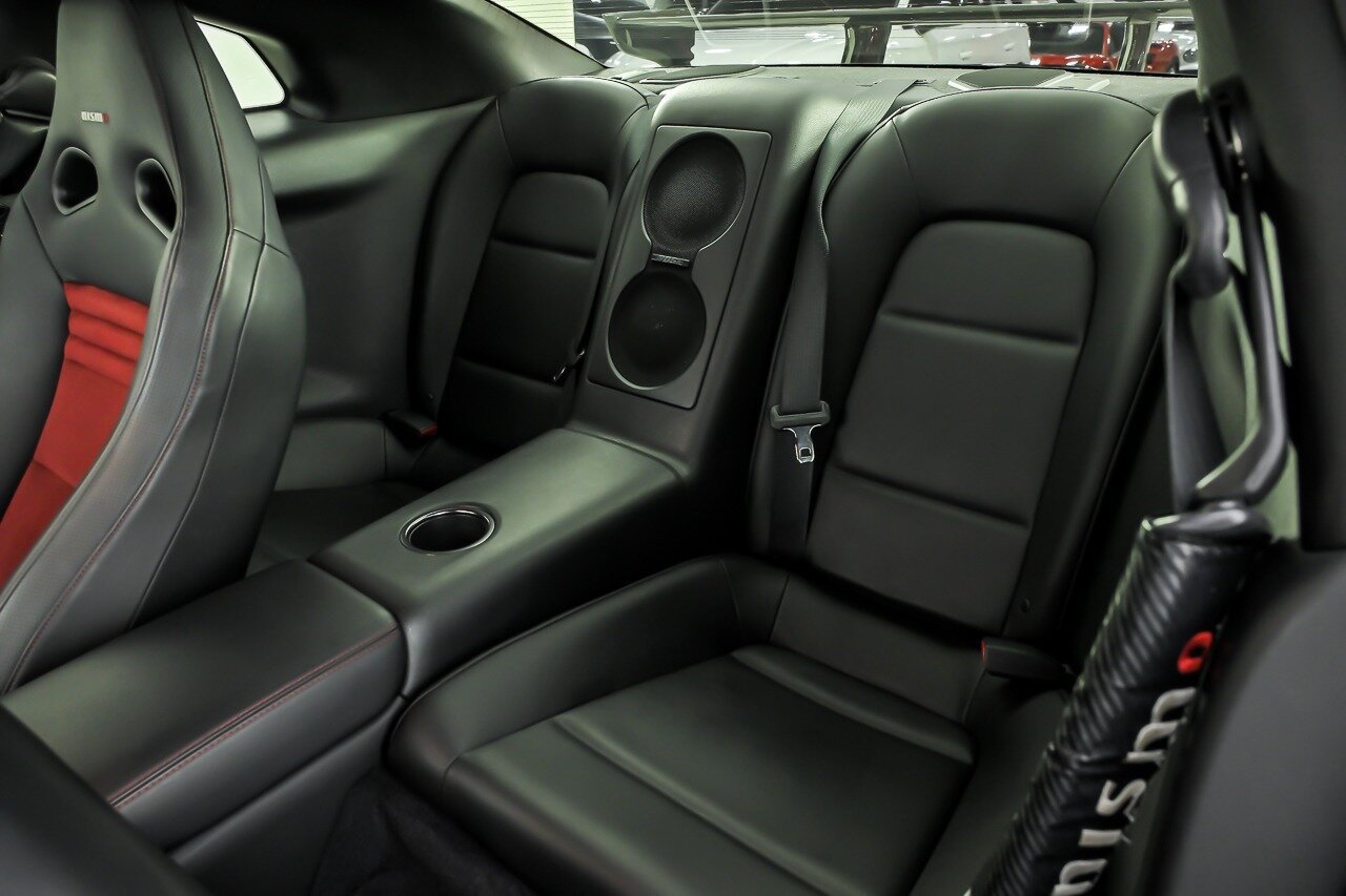 Used 2020 Nissan GT-R NISMO AWD/4WD image 22