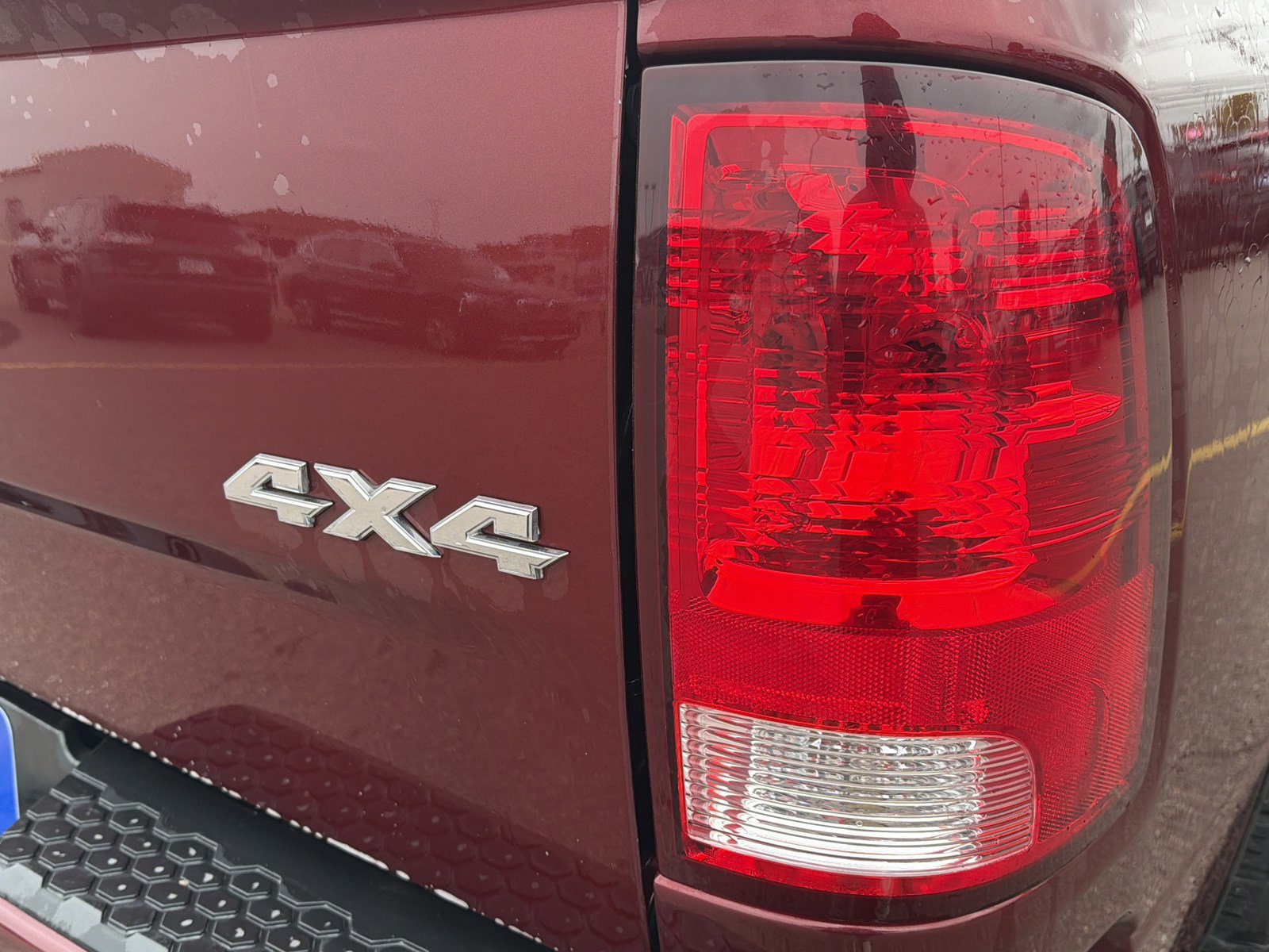 Used 2018 RAM 1500 Express w/ Express Value Package image 17