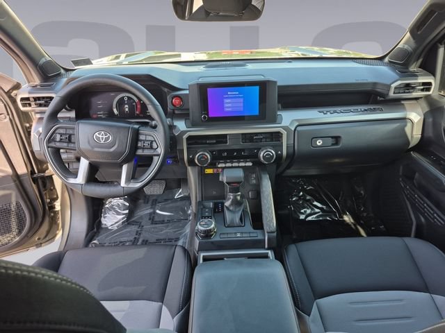 Used 2025 Toyota Tacoma TRD Off-Road w/ TRD Off Road Upgrade Package AWD/4WD image 12