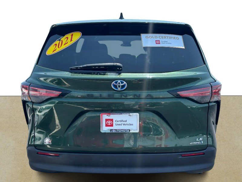 Certified 2021 Toyota Sienna LE FWD image 5