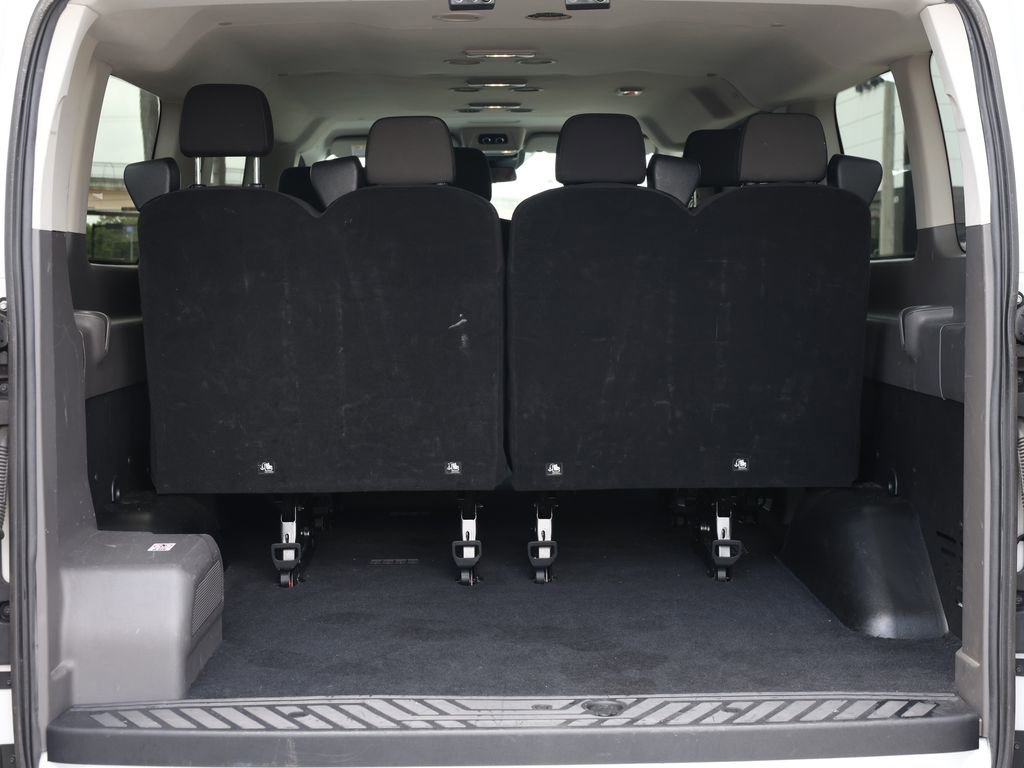 Used 2024 Ford Transit 350 XLT image 8