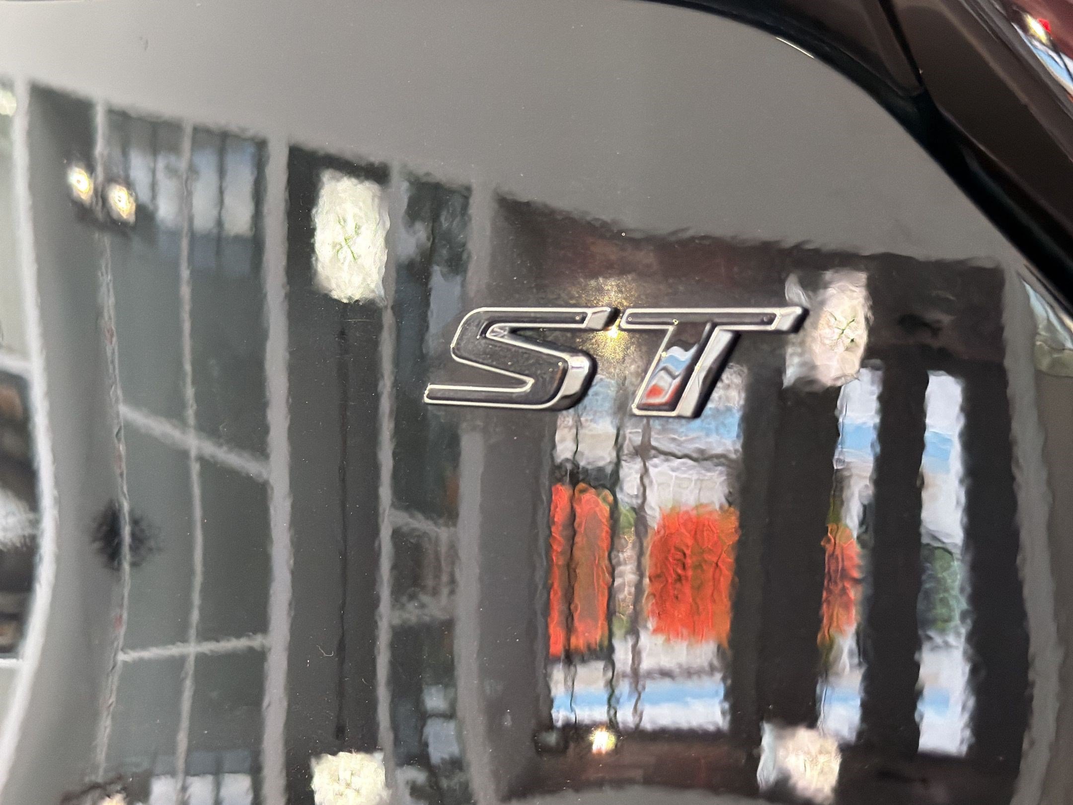 Used 2024 Buick Encore GX Sport Touring w/ Experience Buick Package FWD image 34