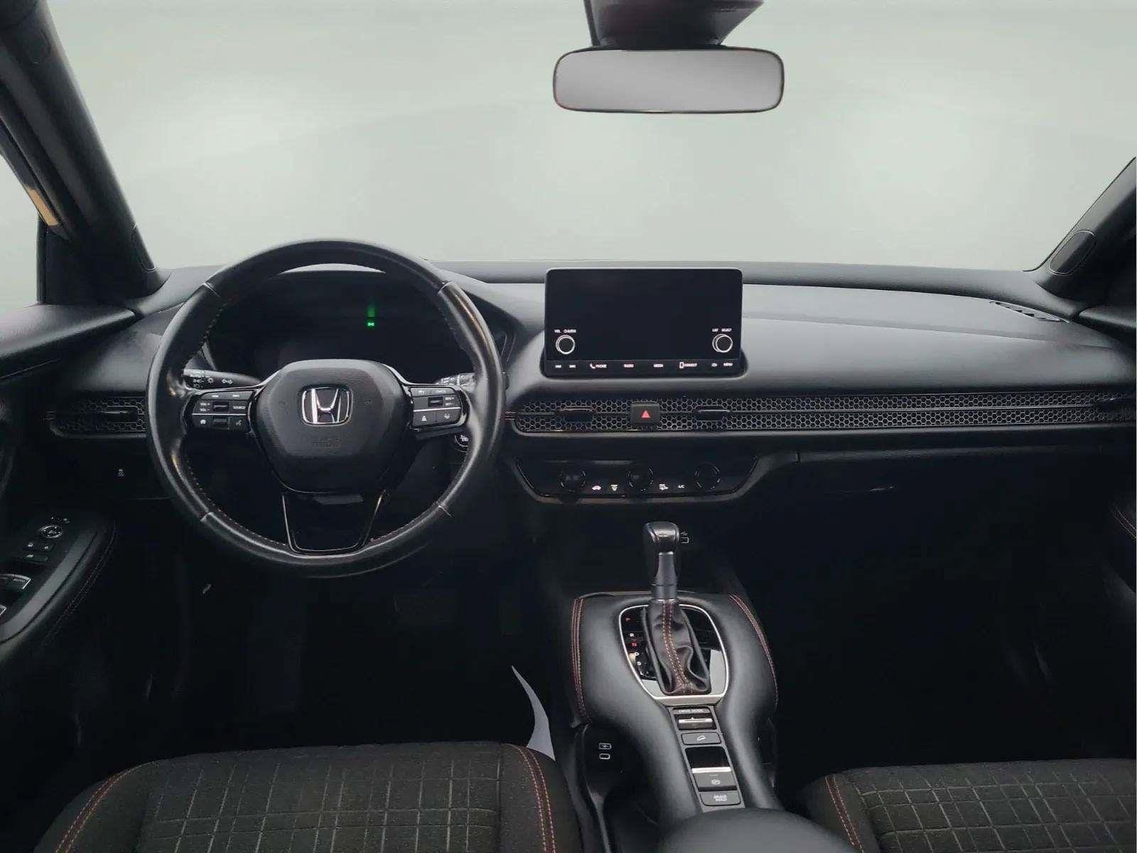 Used 2024 Honda HR-V Sport image 9