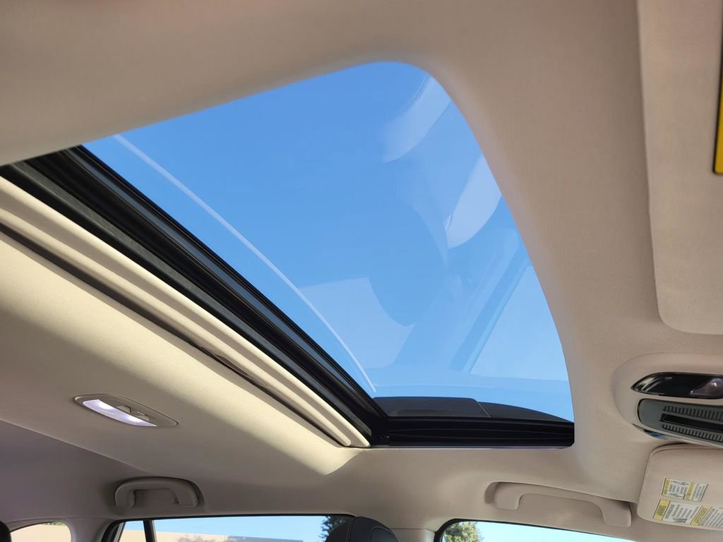 Certified 2025 Subaru Outback Onyx Edition image 9