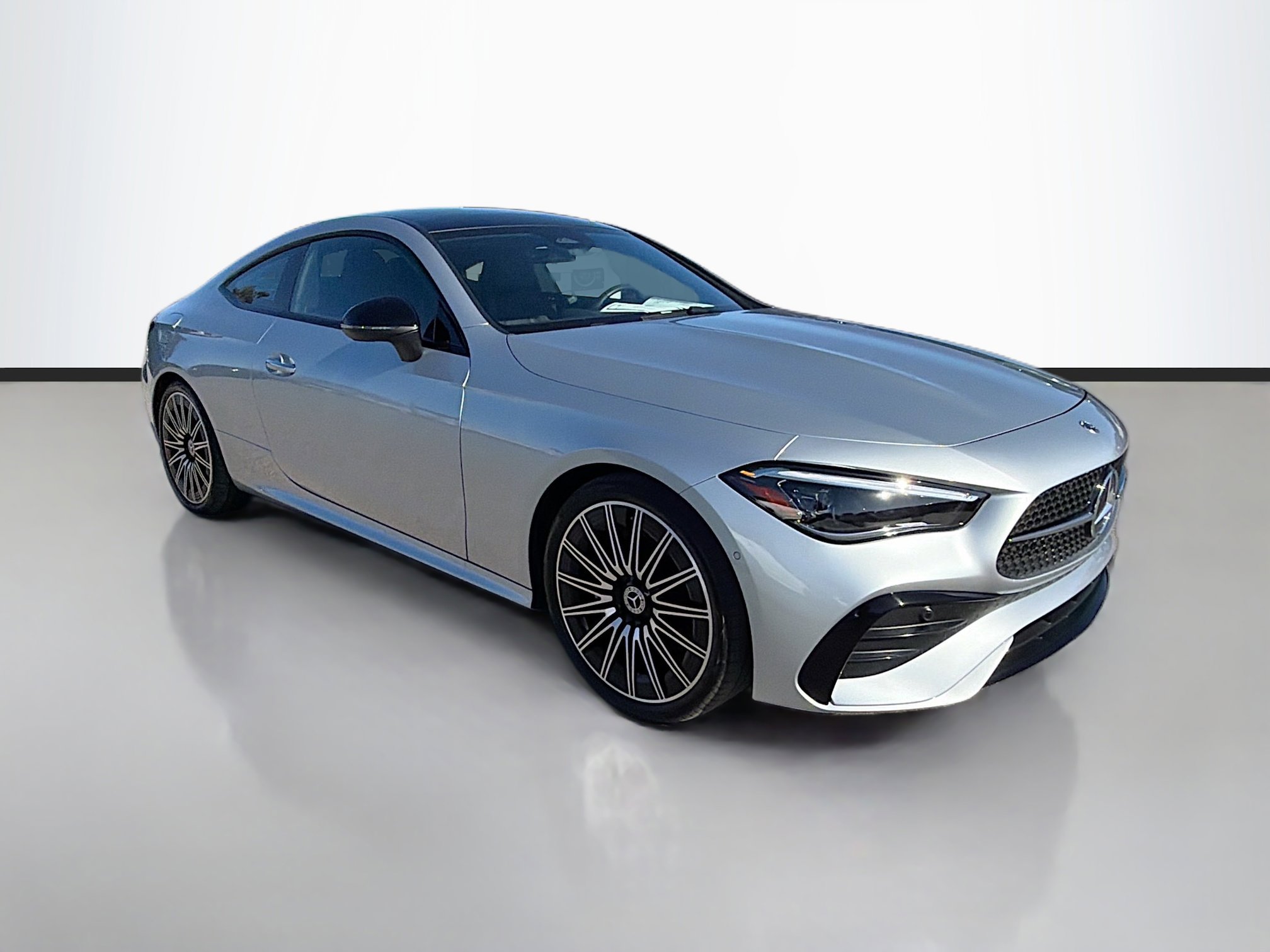 Used 2025 Mercedes-Benz CLE 300 4MATIC Coupe w/ AMG Line image 7