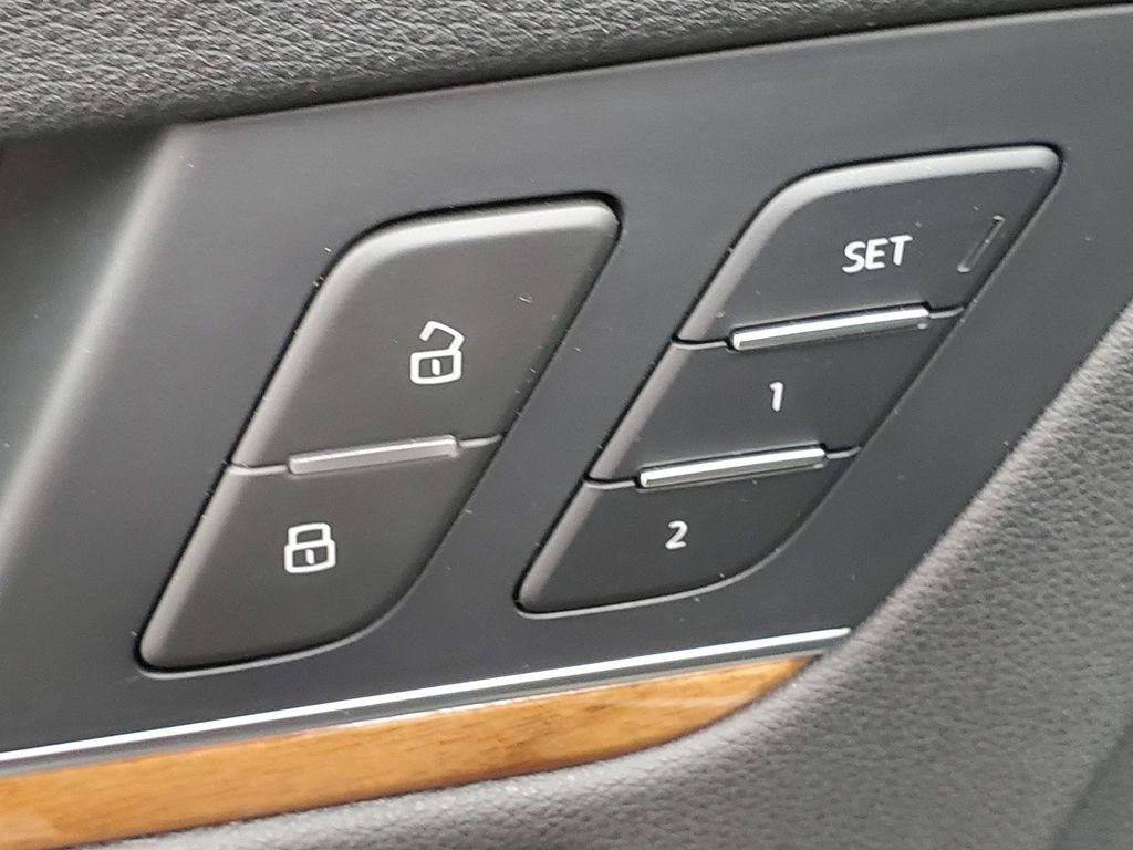 Used 2023 Audi Q5 2.0T Premium Plus AWD/4WD image 29