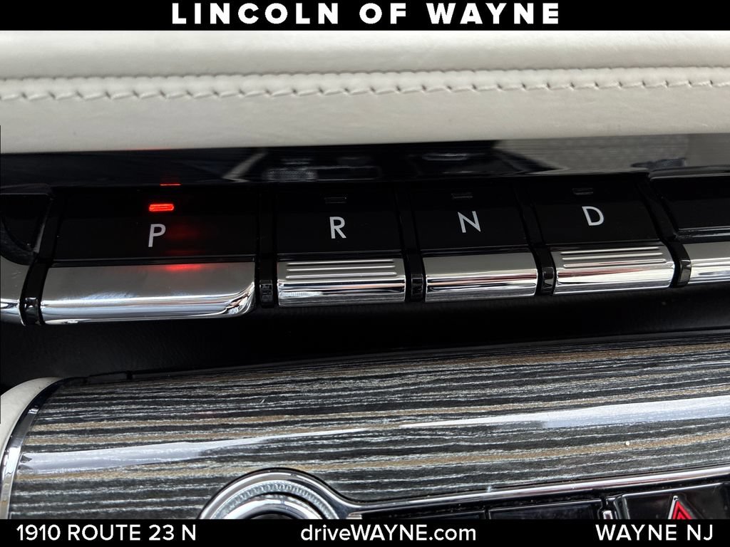 Certified 2021 Lincoln Aviator Black Label w/ Dynamic Handling Package AWD/4WD image 22
