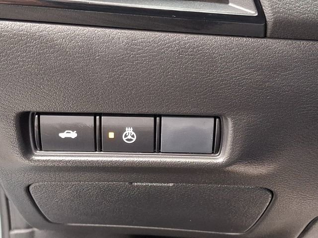 New 2026 Nissan Sentra SR w/ SR All Weather Package FWD image 19