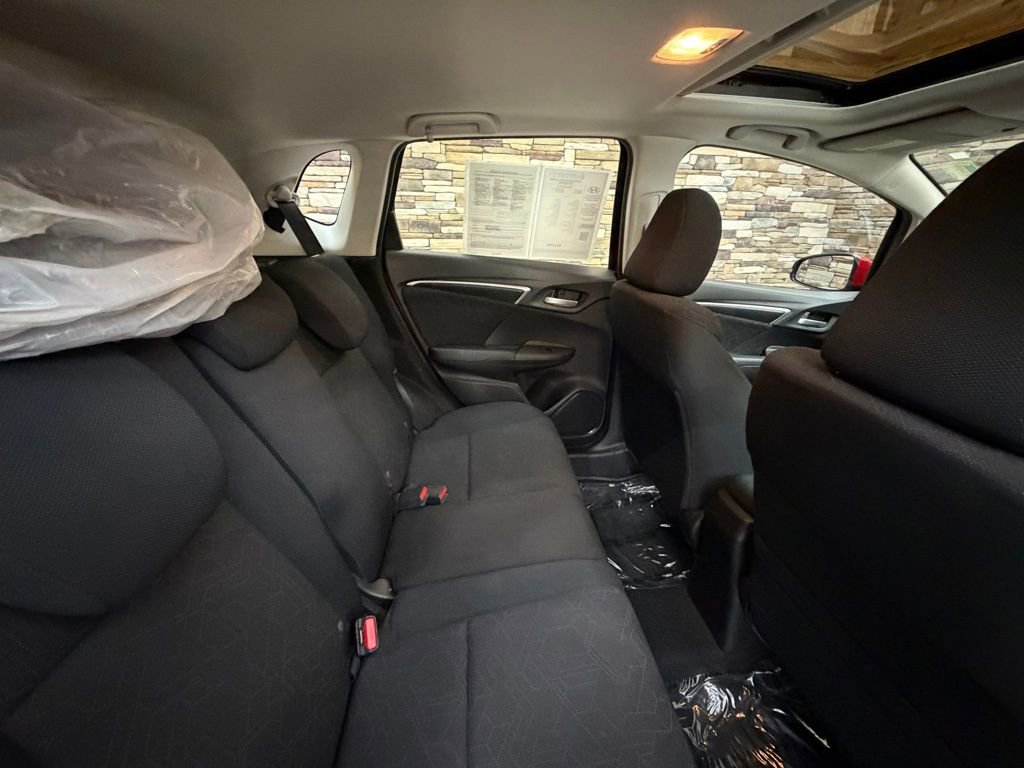 Used 2016 Honda Fit EX image 29