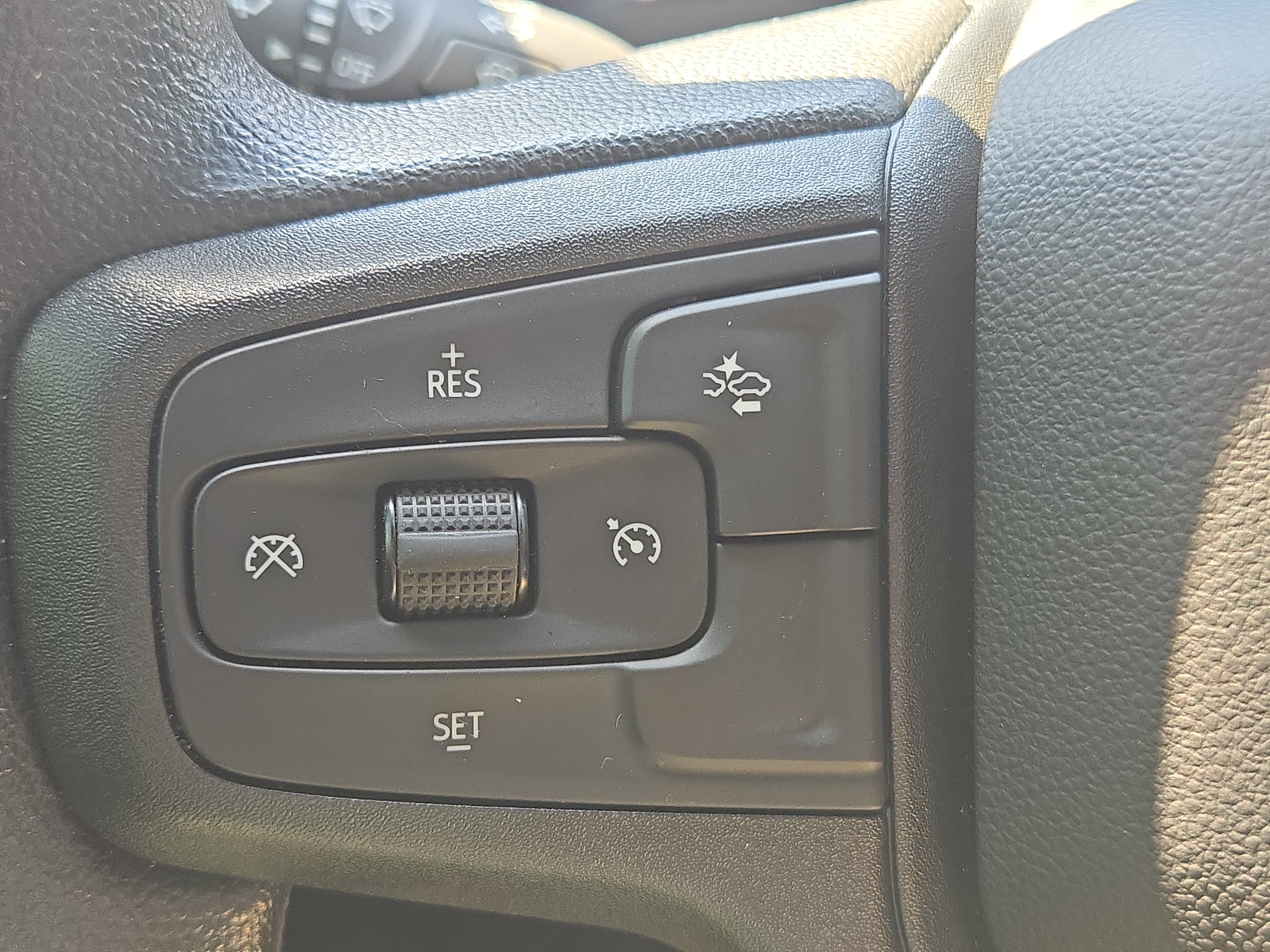 Certified 2026 Chevrolet Silverado 1500 Custom AWD/4WD image 21