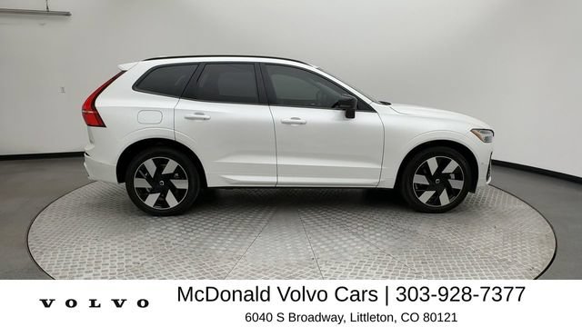 Certified 2025 Volvo XC60 T8 Plus w/ Protection Package Premier AWD/4WD image 9