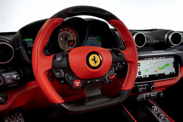 Certified 2019 Ferrari Portofino image 33