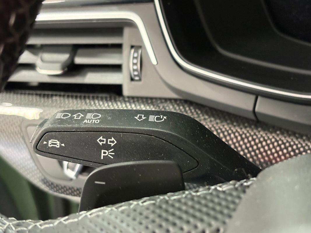 Used 2025 Audi S5 Premium Plus image 15