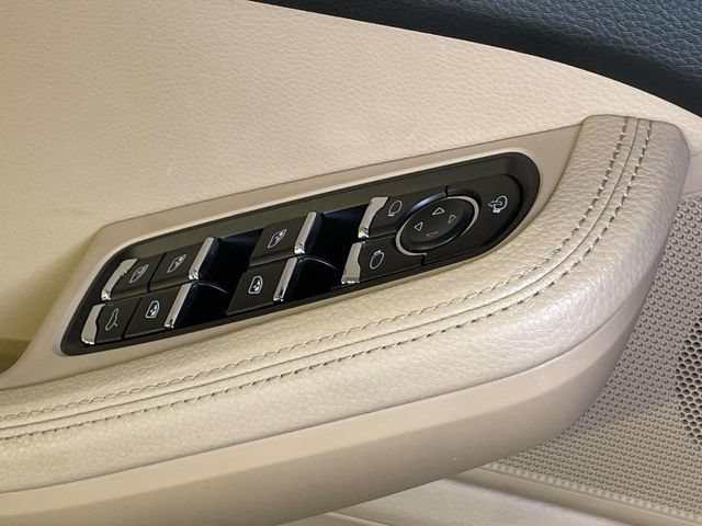 Certified 2020 Porsche Macan AWD/4WD image 40