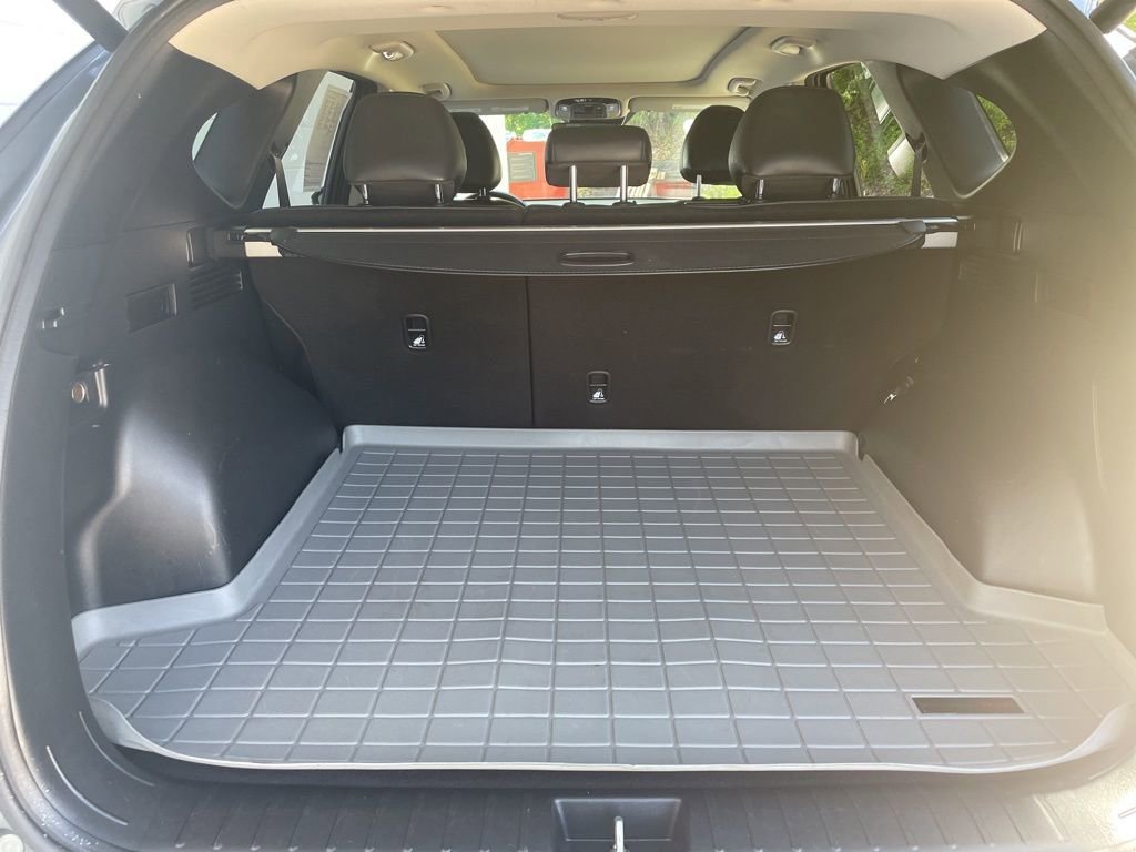 Used 2022 Hyundai Tucson Limited w/ Winter Package image 8