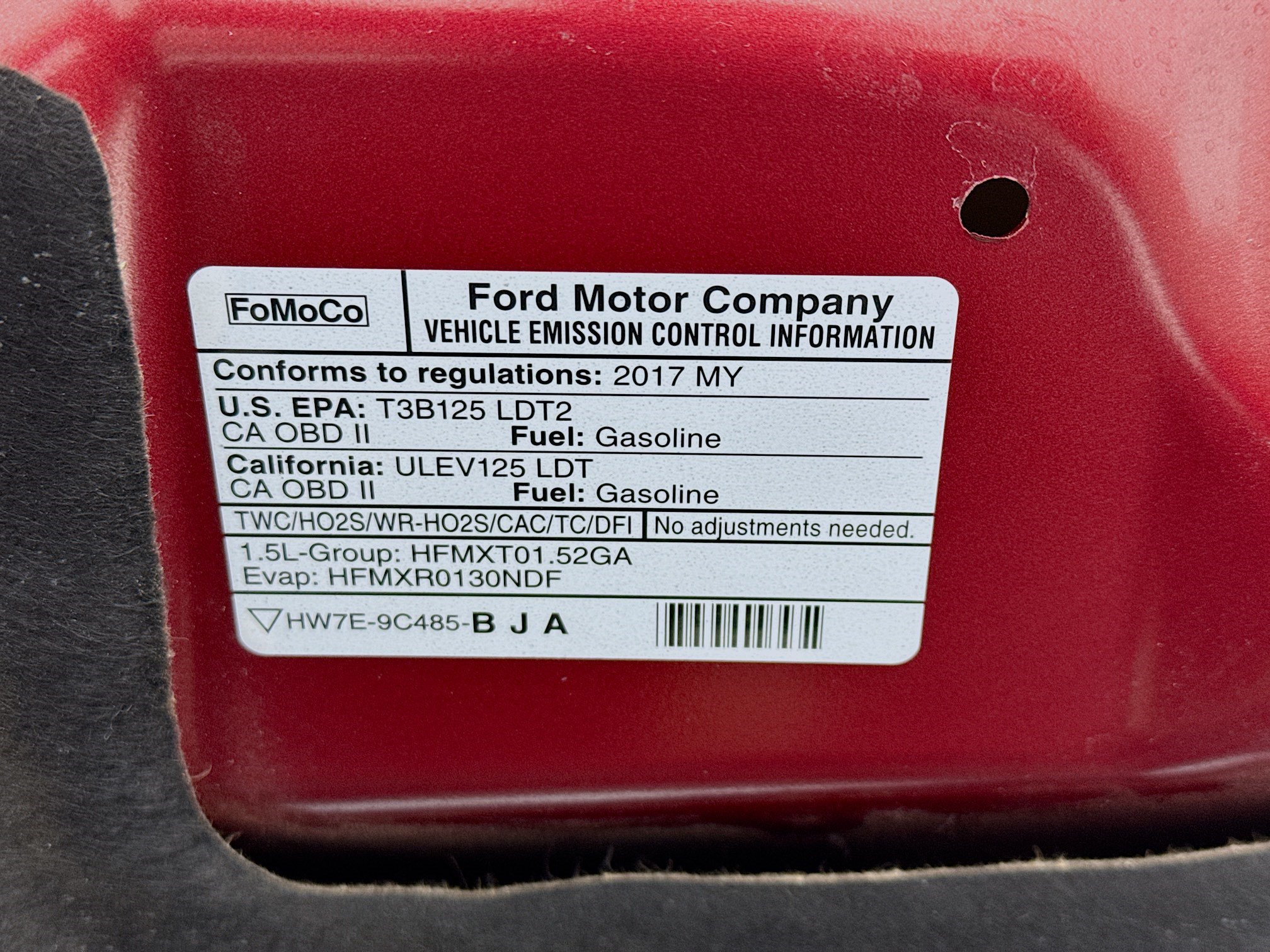 Used 2017 Ford Escape Titanium w/ Equipment Group 301A FWD image 20