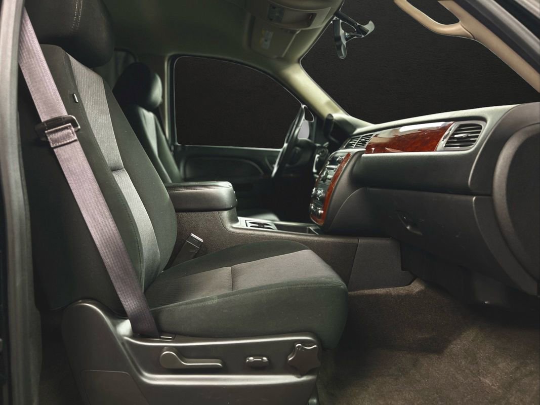Used 2014 Chevrolet Tahoe LS image 18