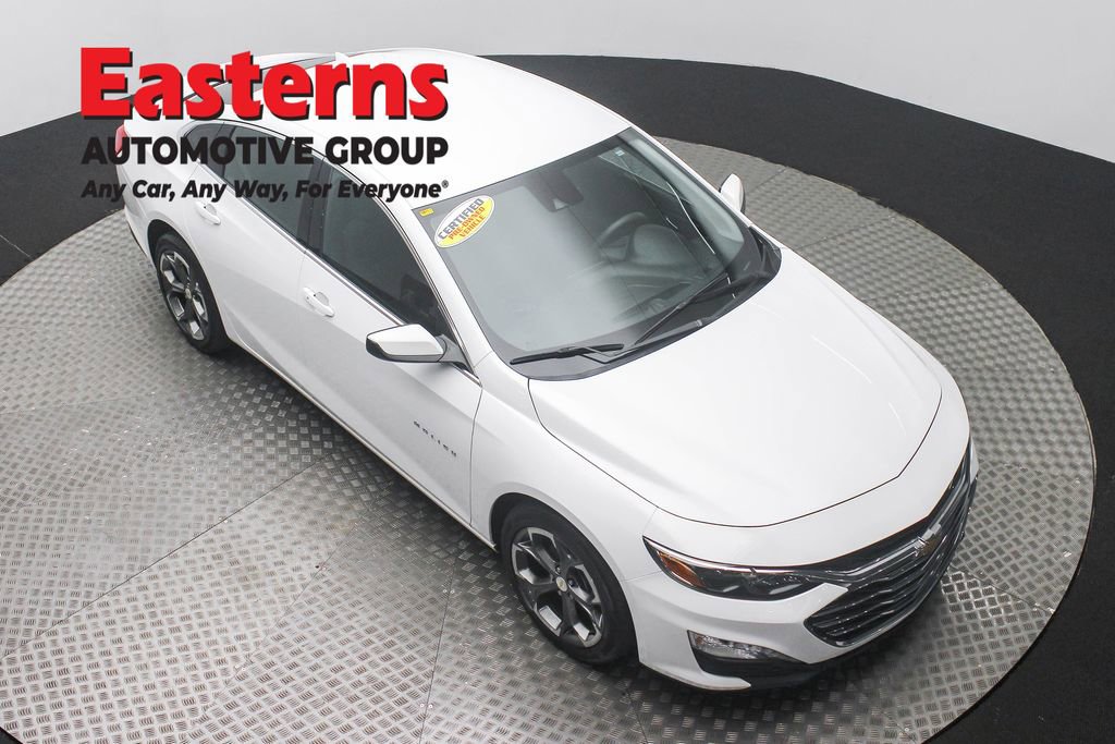 Used 2024 Chevrolet Malibu LT image 3