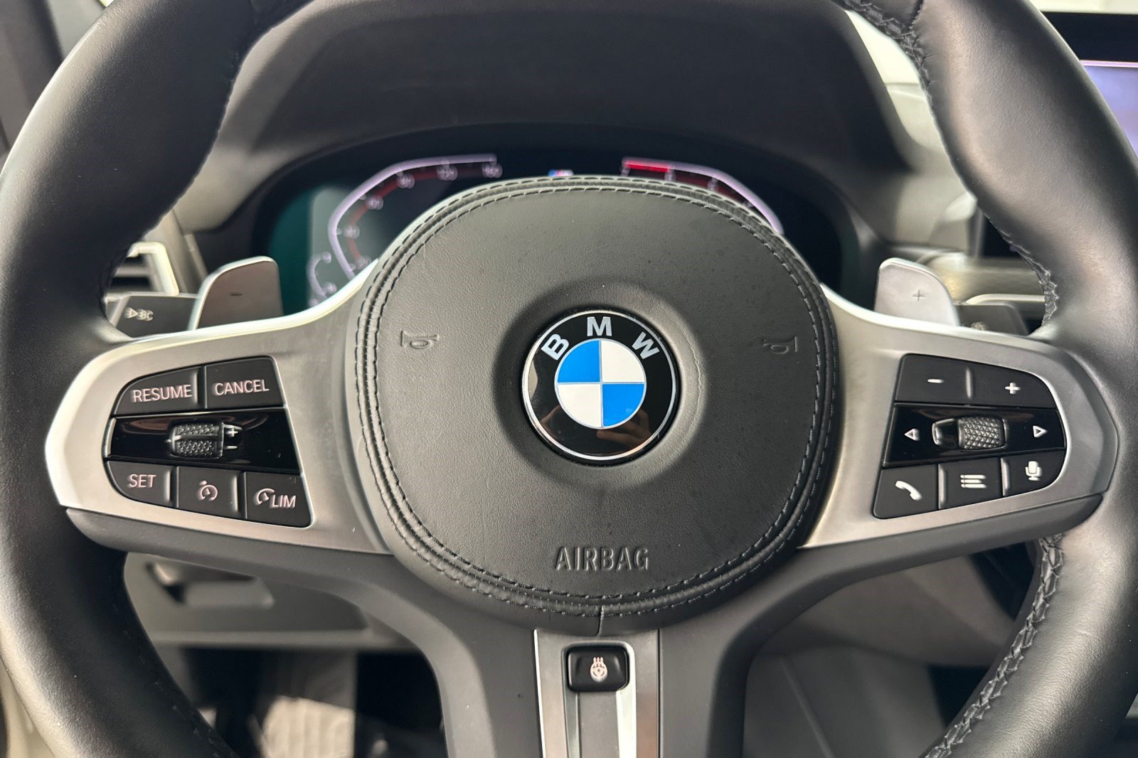 Used 2024 BMW X3 sDrive30i w/ Premium Package RWD image 11