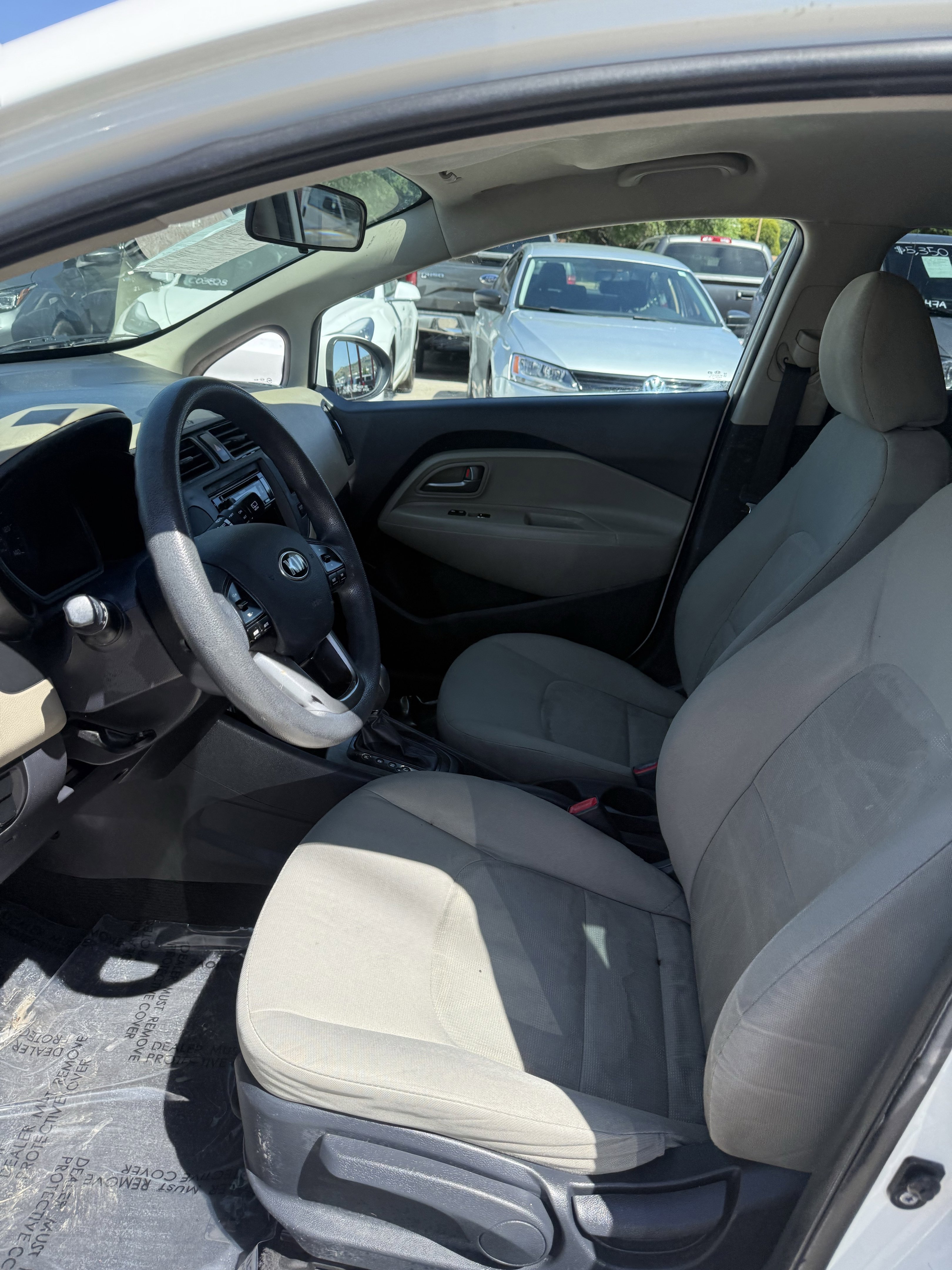 Used 2014 Kia Rio LX w/ Power Package FWD image 12