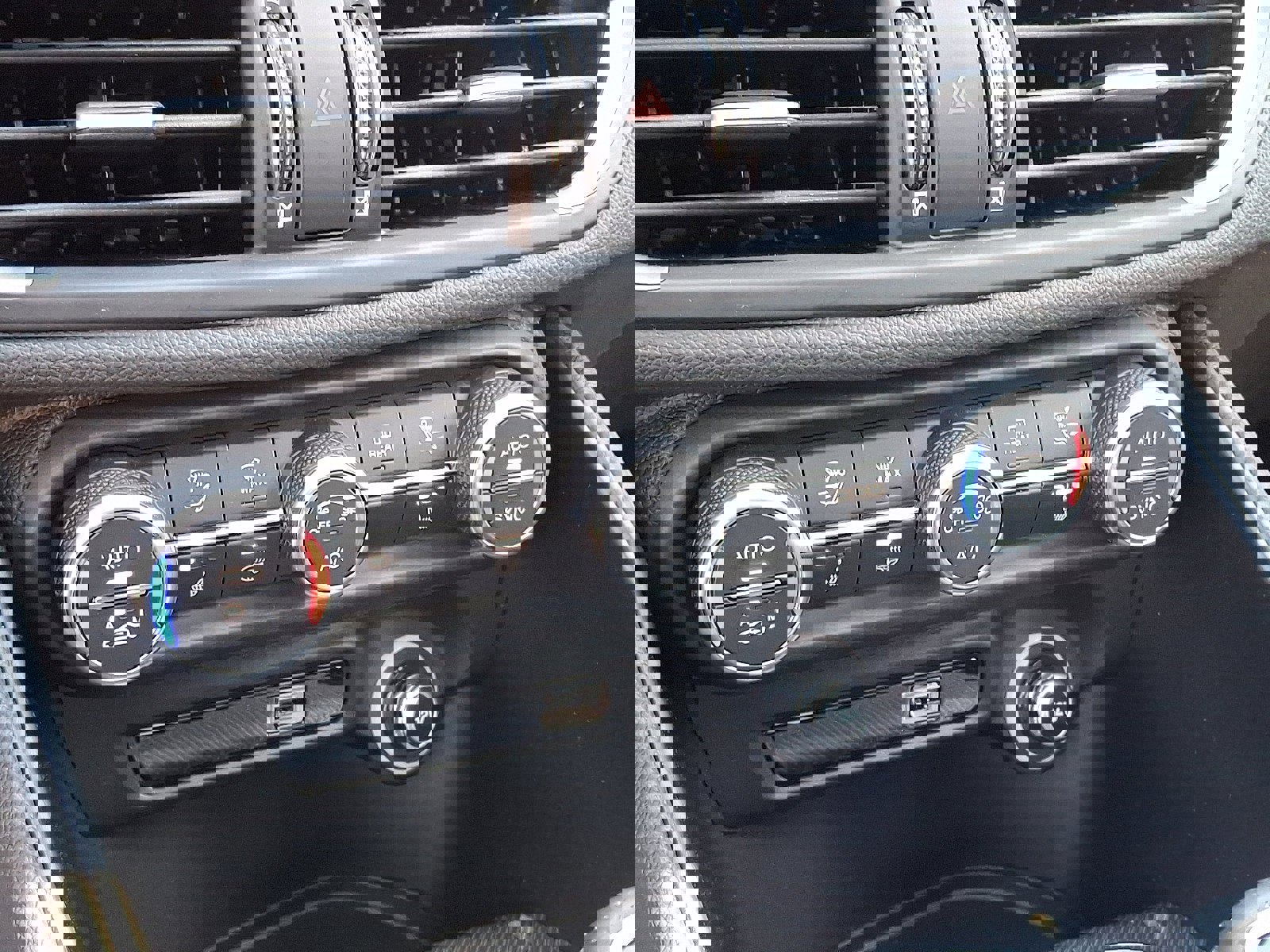 Used 2024 Alfa Romeo Giulia Veloce image 10