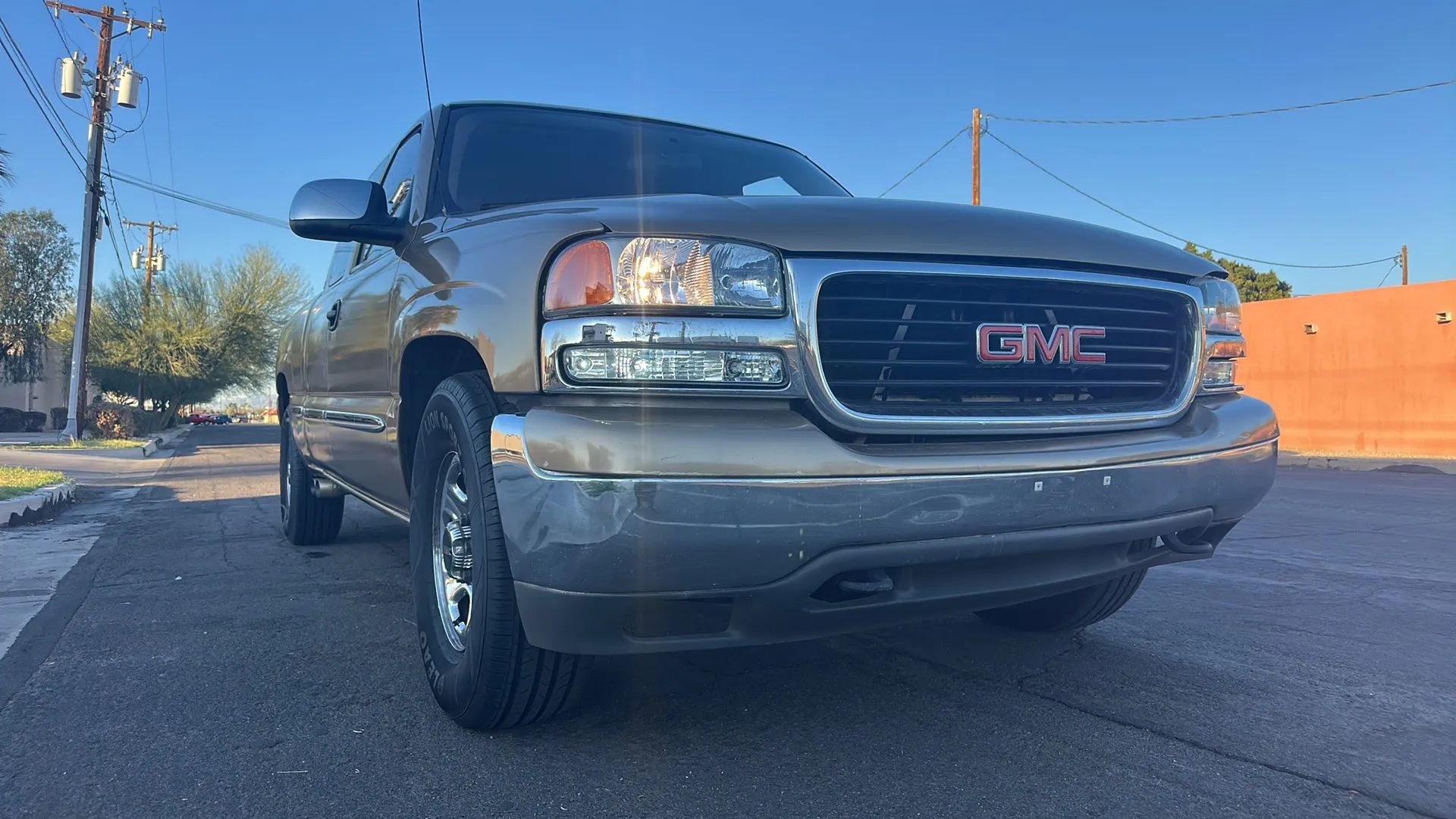 Used 2000 GMC Sierra 1500 2WD Extended Cab image 9