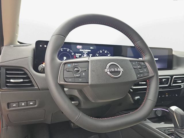 New 2026 Nissan Sentra SR w/ SR Premium Package FWD image 13