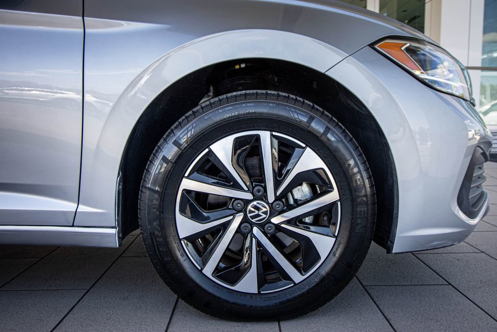 Used 2022 Volkswagen Jetta S FWD image 4