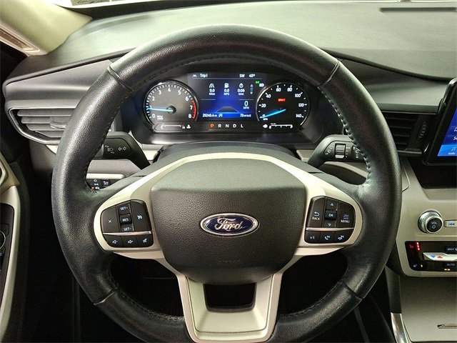 Used 2023 Ford Explorer XLT w/ Equipment Group 202A image 19