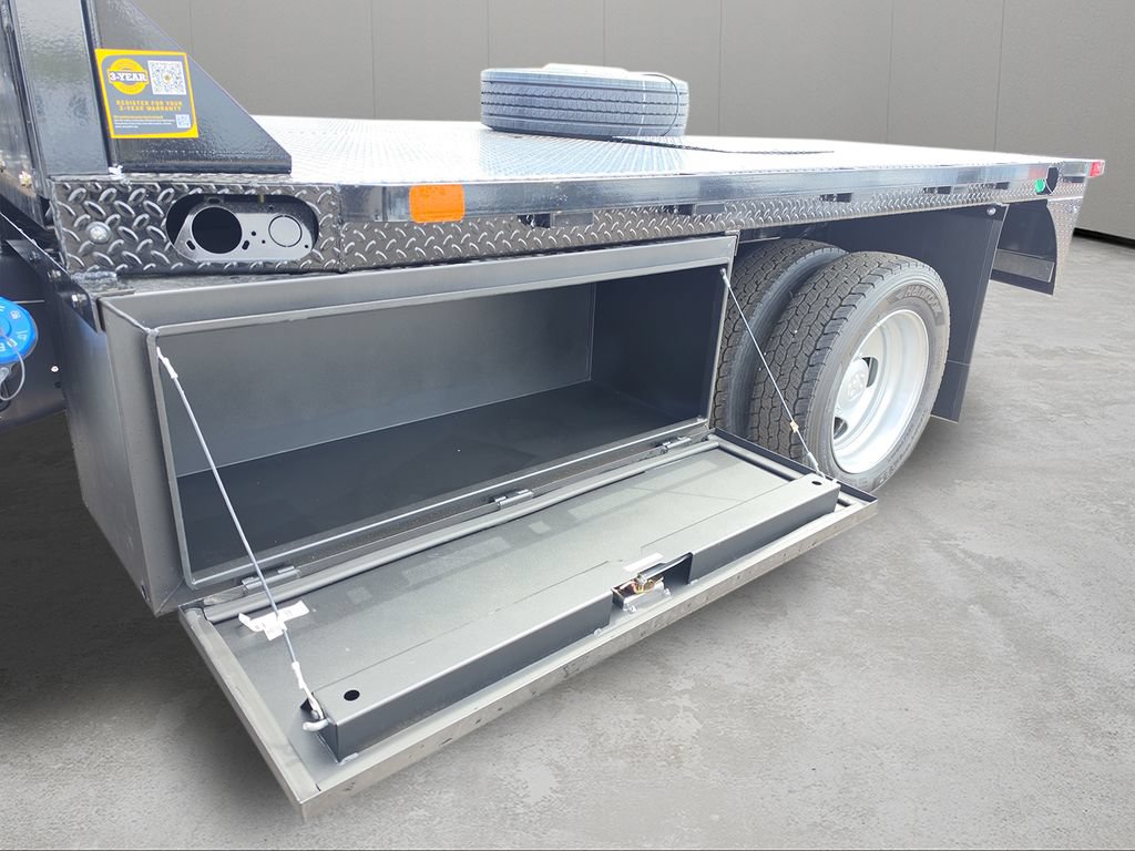 New 2026 RAM 5500 Tradesman w/ Chrome Appearance Group AWD/4WD image 9