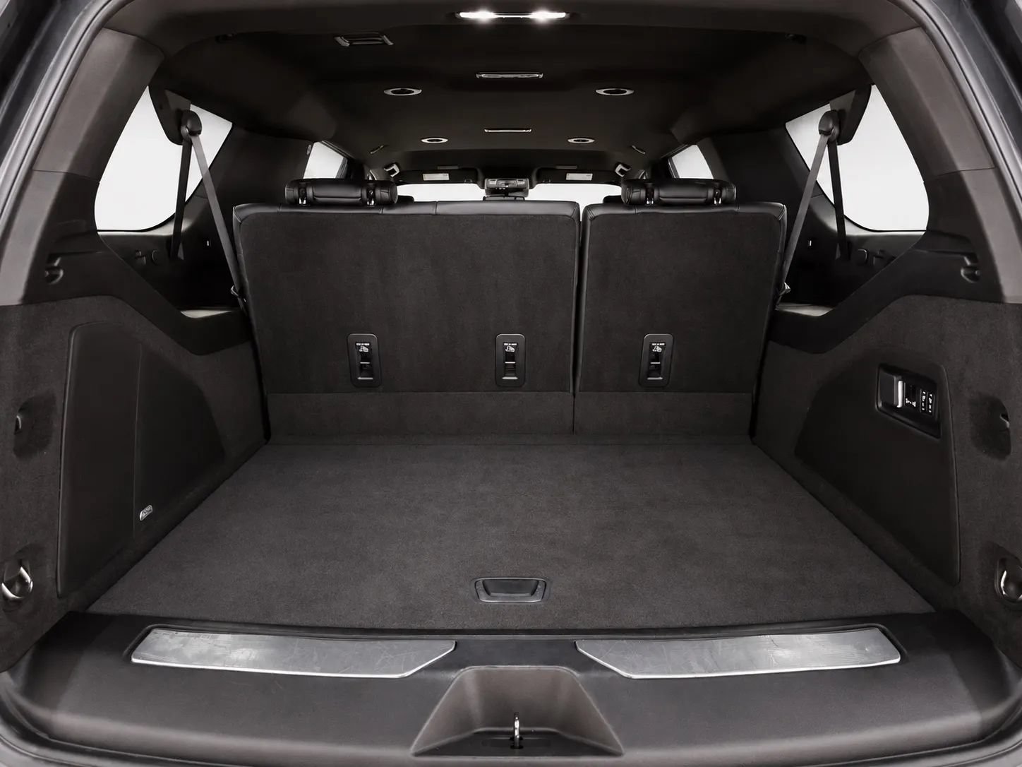Used 2023 Cadillac Escalade ESV Luxury RWD image 18