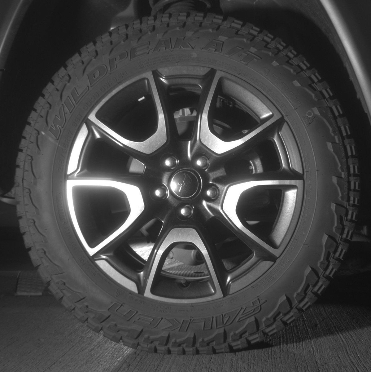 Used 2025 Jeep Compass Trailhawk image 15