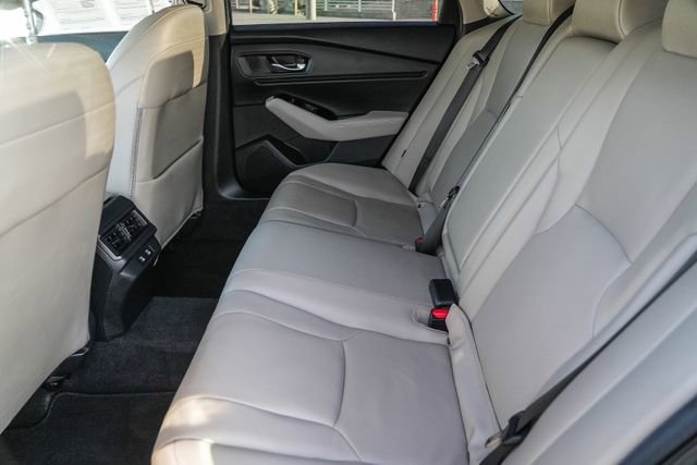 Used 2025 Honda Accord Touring image 21