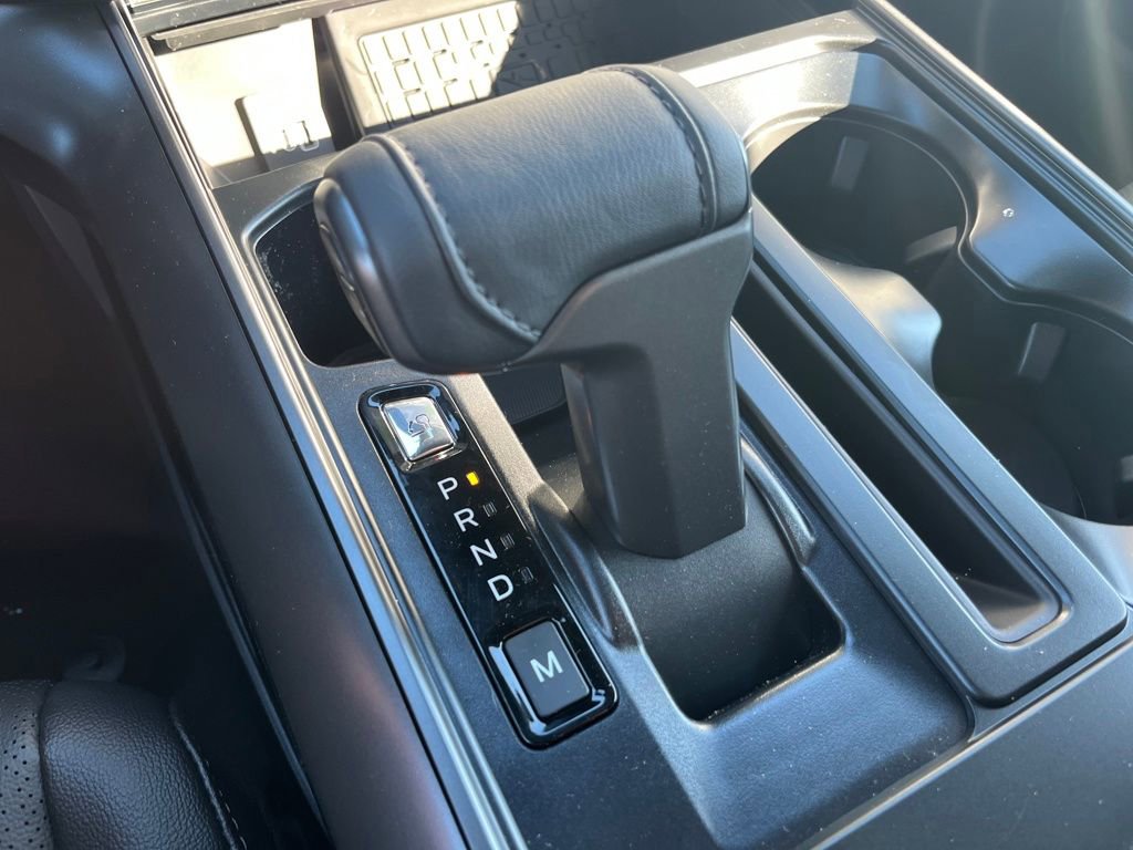 New 2026 Ford F150 Lariat w/ Equipment Group 502A High image 27