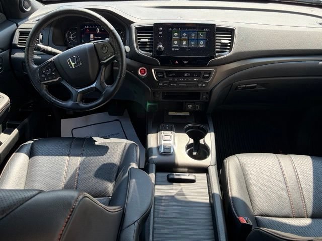 Used 2023 Honda Passport TrailSport image 33