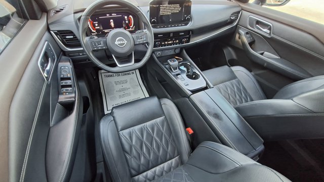 Certified 2023 Nissan Rogue Platinum w/ Platinum Premium Package FWD image 19
