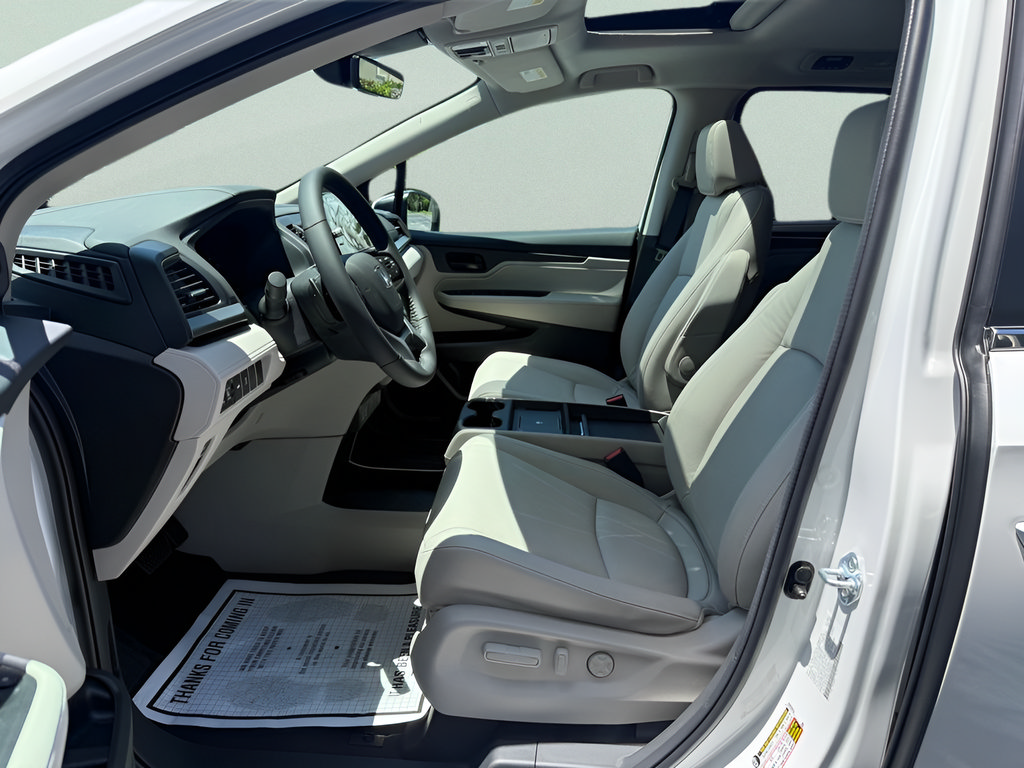 New 2026 Honda Odyssey EX-L image 9